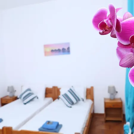 Appartamento Corfu Seaside - Private Garden Retreat *