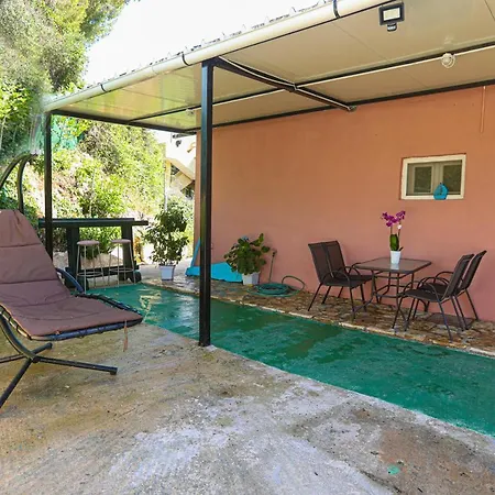 Corfu Seaside - Private Garden Retreat Appartement